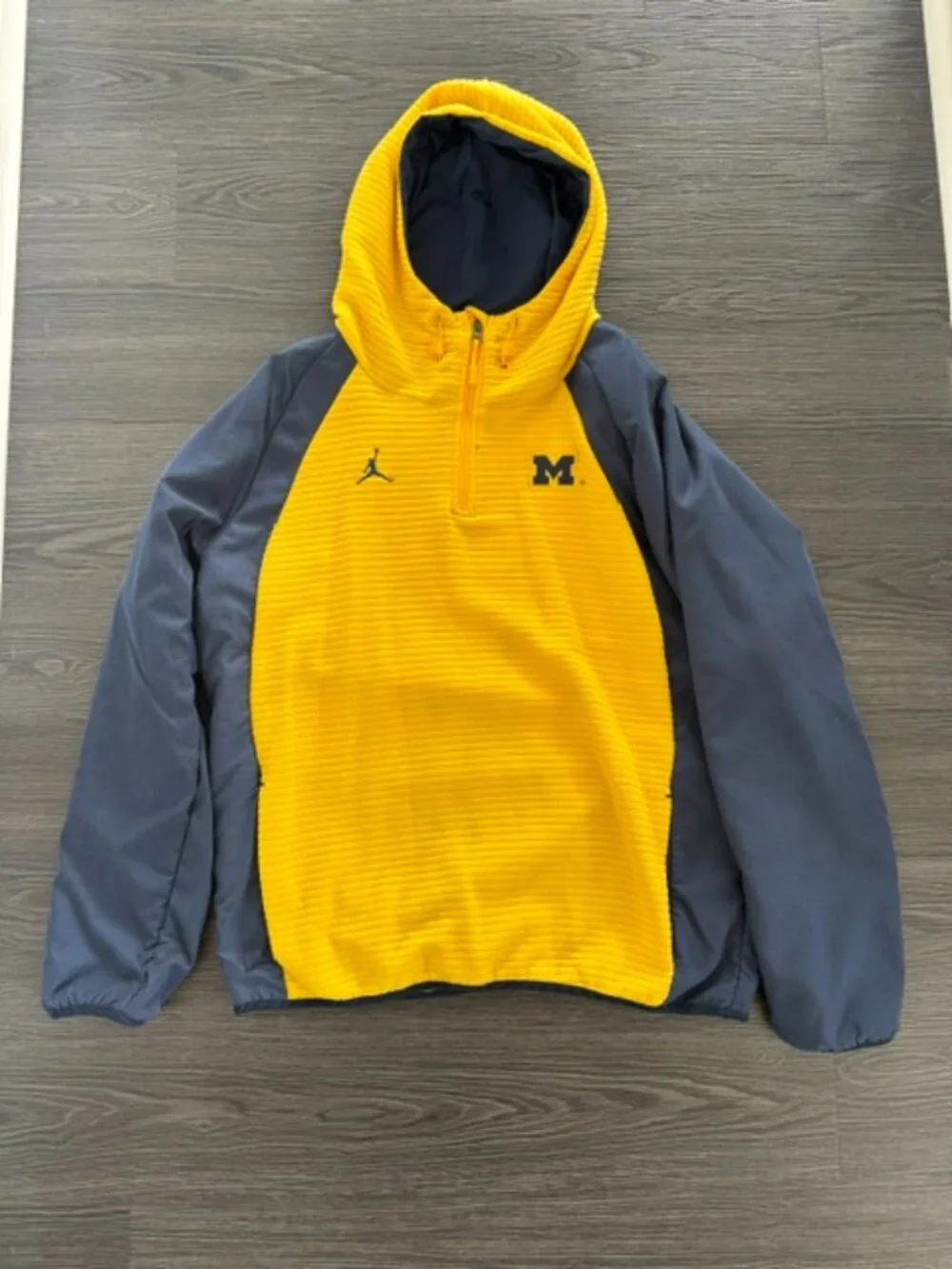 Nike Jordan Brand Michigan Wolverines Quarter Zip Hoodie Men's Size L Maize Navy